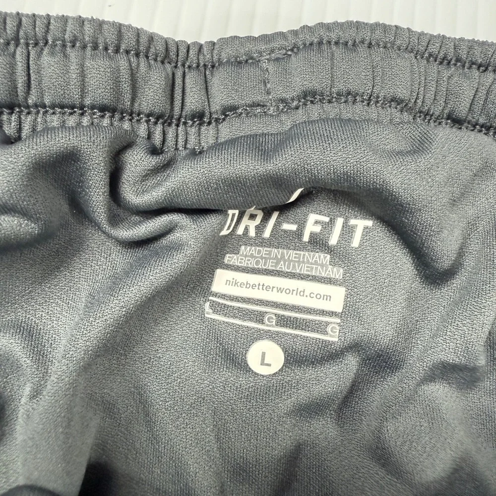 Nike Dri-FIT Running Shorts Athletic Gym Training Gray Orange‎ L